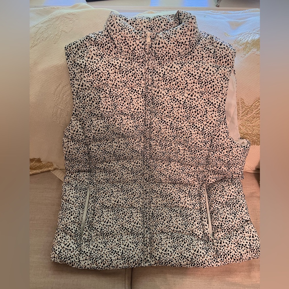 Loft Leopard Puffer Vest Women’s Size L